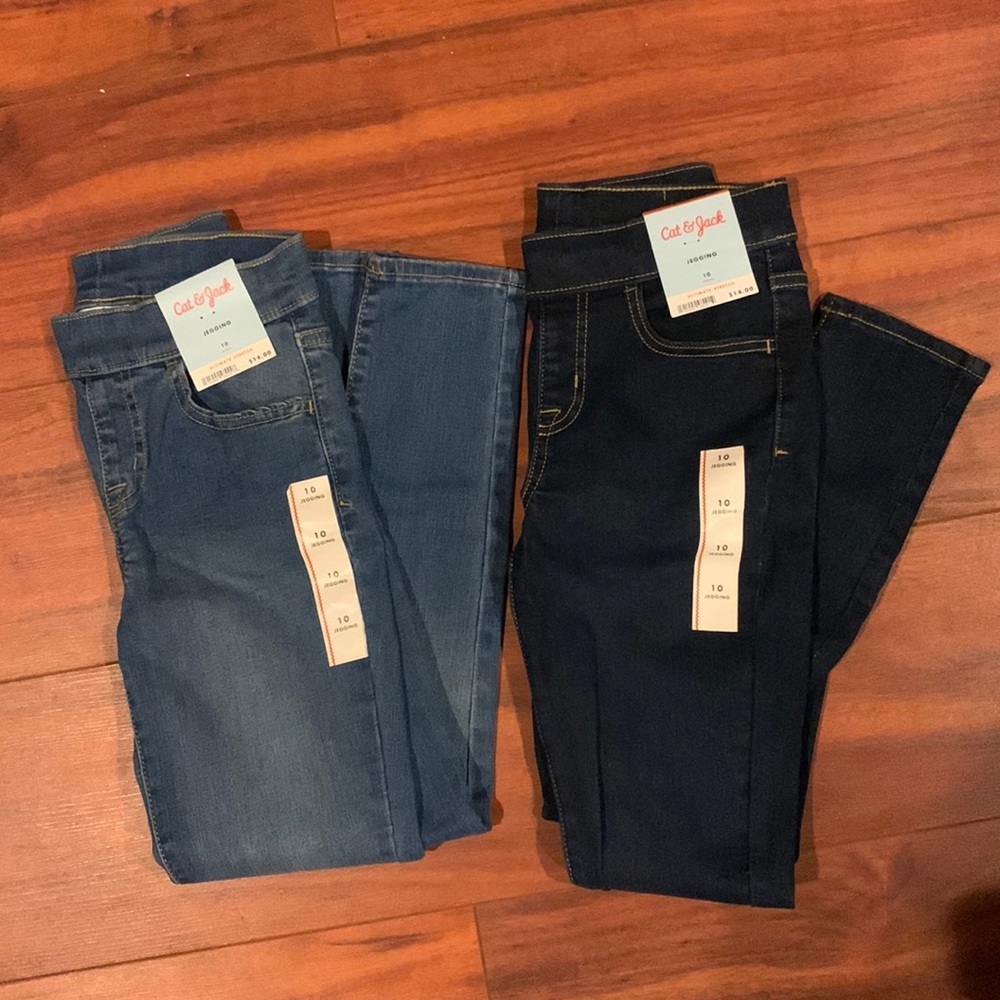 2 pairs of jeggings BRAND NEW